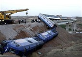 Train Derailment Injures 5 in Iran