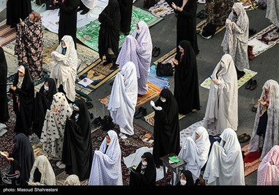 اقامه نماز عید فطر - مسجد صاحب الزمان(عج) سعادت آباد