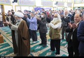 اقامه نماز عید فطر در مرکز گیلان به روایت تصویر