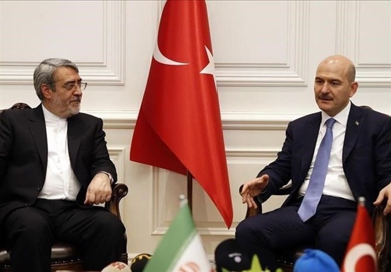 گفتگوی وزرای کشور ایران و ترکیه درباره لزوم عادی سازی روابط تجاری