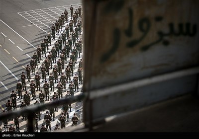 اقامه نماز عید فطر در دانشگاه افسری امام علی (ع)
