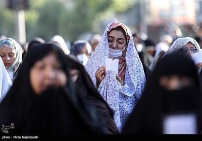 Iranians Attend Eid al-Fitr Prayers across Iran