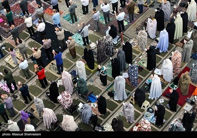 Iranians Attend Eid al-Fitr Prayers across Iran