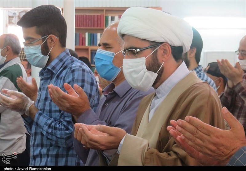 نماز عید فطربا رعایت پروتکل‌های بهداشتی در زاهدان برگزار می‌شود