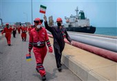 نیویورک تایمز: ونزوئلا ورود نفتکش‌های ایران را جشن گرفت