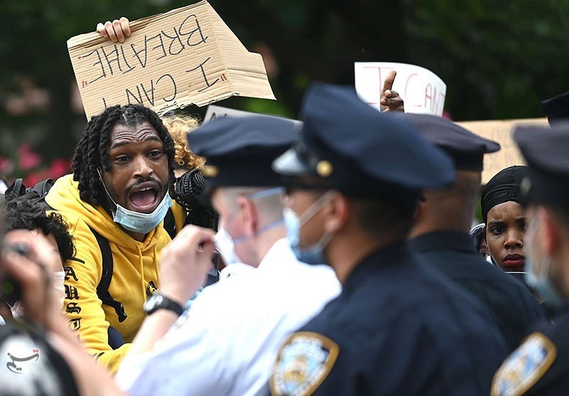 اعتراضات ضد نژادپرستی پس از وحشیگری پلیس در سراسر ایالات متحده ادامه دارد