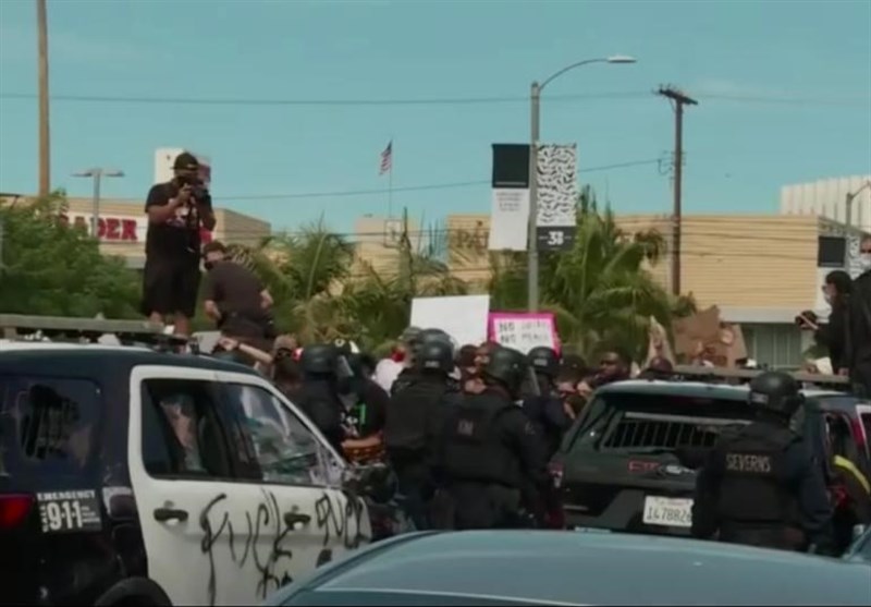 Four Police Officers Shot in St. Louis amid Chaos, Looting