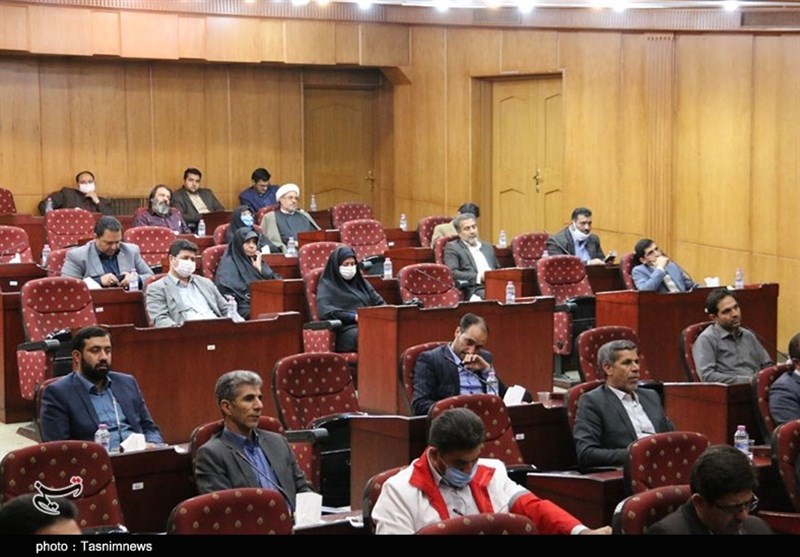 دست‌اندرکاران برگزاری مراسم دهه فجر استان کرمان تجلیل شدند + تصاویر