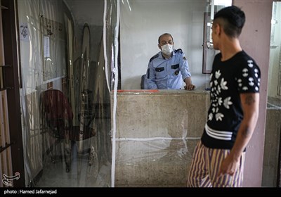 رعایت پروتکل های بهداشتی در ندامتگاه تهران بزرگ در روزهای کرونایی