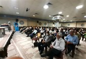 70 خیر و جهادگر فعال در مقابله با ویروس کرونا در کرج تقدیر شدند+تصاویر