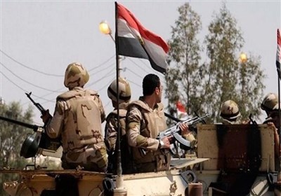  کشته‌ شدن ۷ نظامی مصری بر اثر انفجار در سینا 