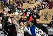 دومینوی اعتراضات نژادپرستی به استرالیا رسید+فیلم