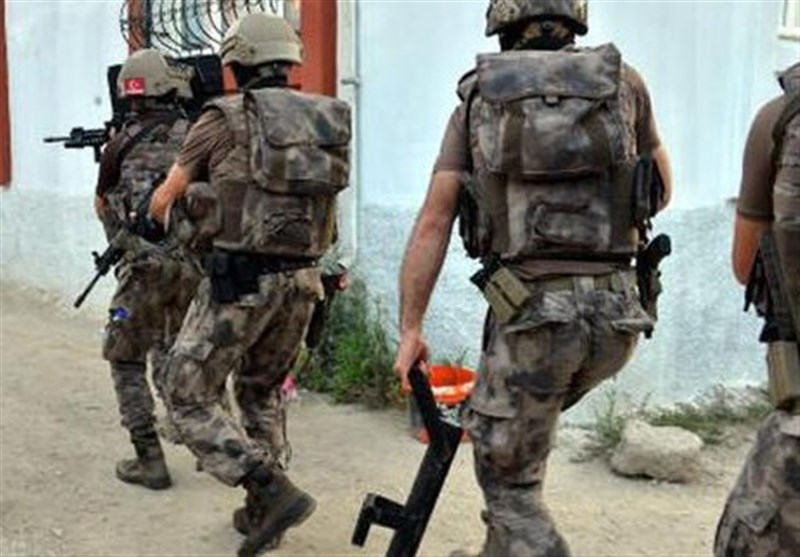 بازداشت 16 عراقی مظنون به عضویت در داعش از سوی پلیس ترکیه