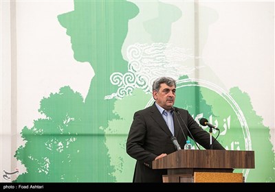 حضور پیروز حناچی شهردار تهران در آیین آغاز عملیات احداث بوستان بزرگ ارتش 