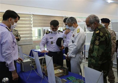  دریادار سیاری از قرارگاه جهاد علمی نیروی پدافند هوایی ارتش بازدید کرد 