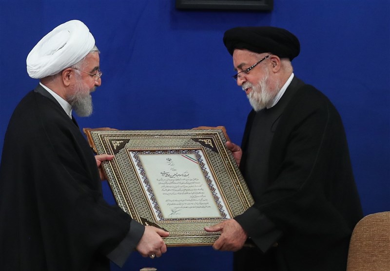 روحانی: توفیق خدمت به خانواده شهدا از جمله افتخارات است