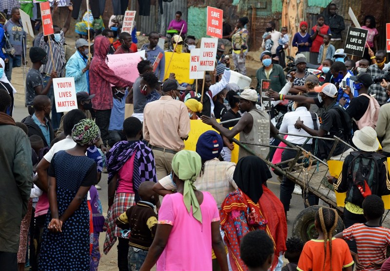 Hundreds of Kenyans Protest Police Brutality in Nairobi (+Video)