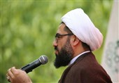 امام جمعه همدان: جوانان امروز ایران اسلامی همچون دوران دفاع مقدس دغدغه پیشرفت و استقلال کشور را دارند