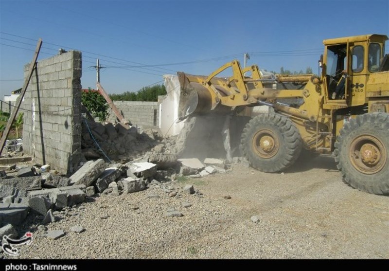 آزادسازی 37هکتار از اراضی تغییرکاربری‌یافته &quot;چهارباغ&quot; استان البرز/ 11بنای غیرمجاز تخریب شد