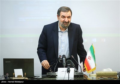 محسن رضایی دبیر مجمع تشخیص مصلحت نظام در کنفرانس بین‌المللی آوردگاه کرونا
