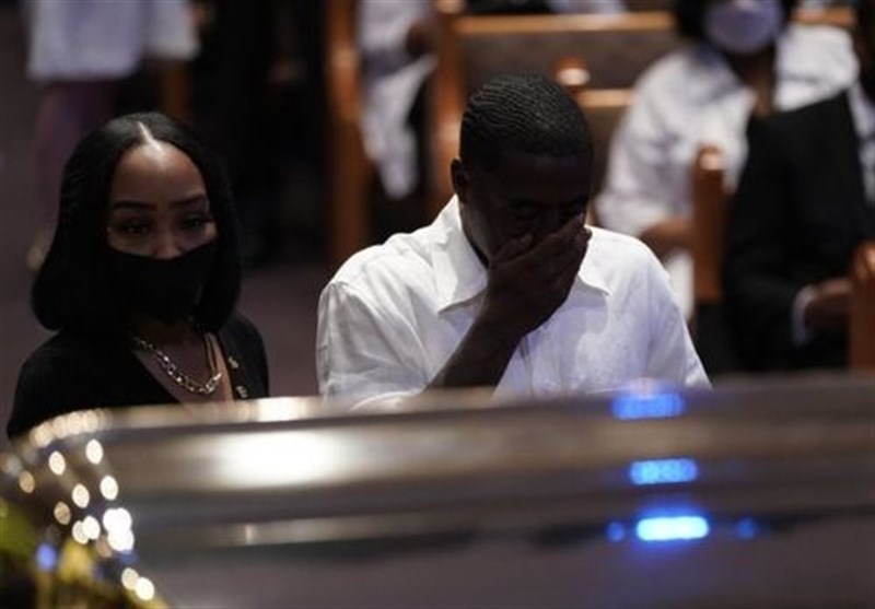 African Americans Call for Racial Justice in George Floyd&apos;s Funeral (+Video)