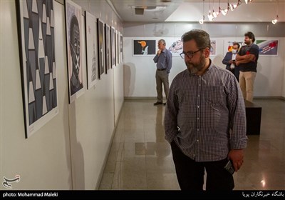 افتتاح نمایشگاه کاریکاتور(نمی توانم نفس بکشم)