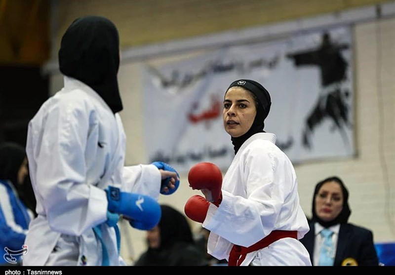 محرومیت بانوان کاراته‌کار کردستان از سالن ورزشی/ مسئولان هیچ حمایتی از ما نمی‌کنند