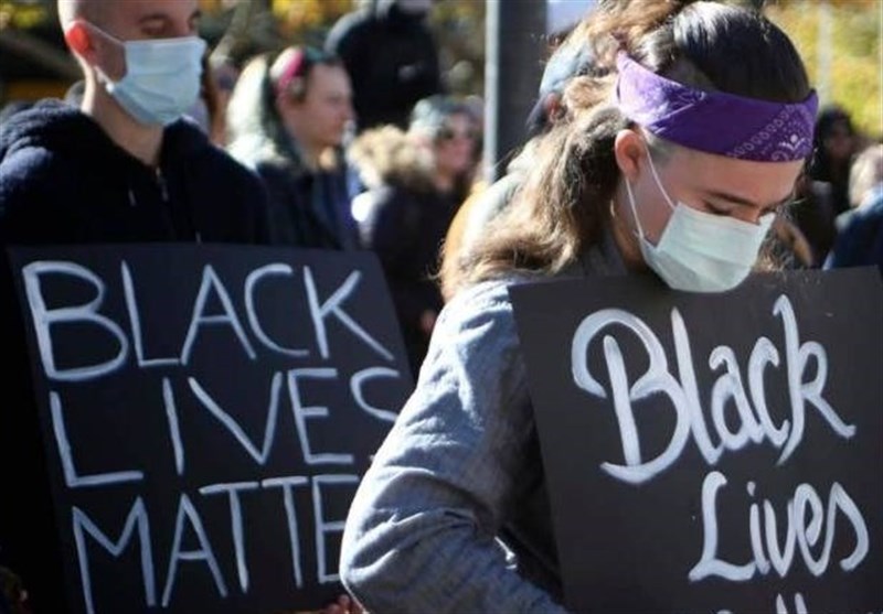 Australian Police Disperse Black Lives Matter Rally