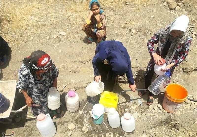 گزارش| کمبود آب در روستاهای پلدختر؛ مردم مجبور به استفاده از آب غیربهداشتی شده‌اند