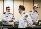 سلام کرونایی حاضرین در مراسم تودیع و معارفه رئیس پلیس راهور تهران بزرگ