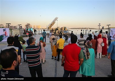 سامانه پدافندی سوم خرداد در کنار دریاچه شهدای خلیج فارس در معرض دید عموم قرار گرفت