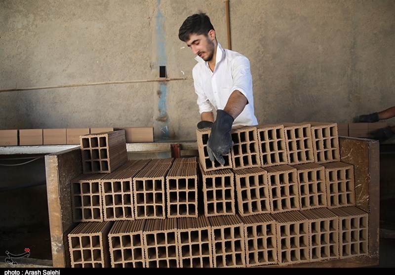 کارگاه آجرپزی صنعتی در استان قزوین به روایت تصویر