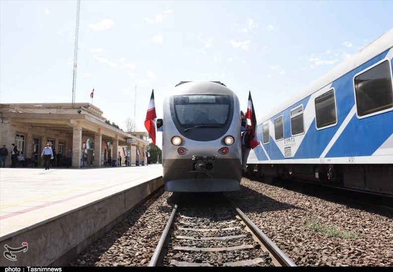 خوزستان| فاز نخست پروژه راه‌آهن بندر امام خمینی(ره) به خرمشهر کلنگ‌زنی شد