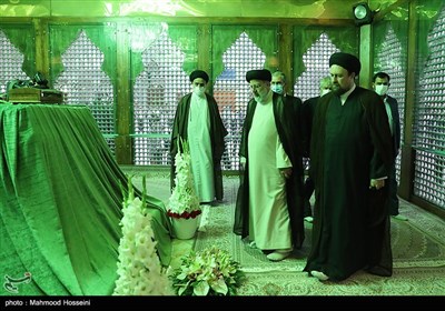 مراسم تجدید میثاق رئیس و کارکنان قوه قضائیه با آرمان های امام خمینی(ره)
