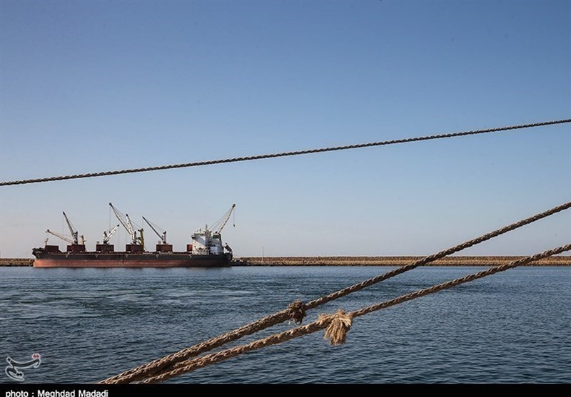گزارش ویدئویی| تداوم ورود کالای اساسی به اصلی‌ترین بندر ایران / چابهار در تخلیه کشتی‌ها رکورد زد