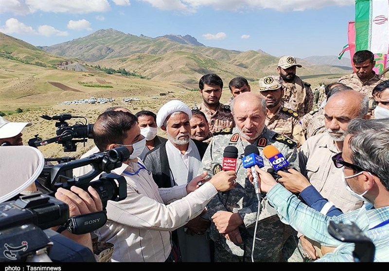 سردار اوصانلو: موشک‌‌های سپاه دقیقا به مقر‌ گروهک‌های ضدانقلاب اصابت کرد / باز‌داشت تروریست‌ها در منطقه رزمایش