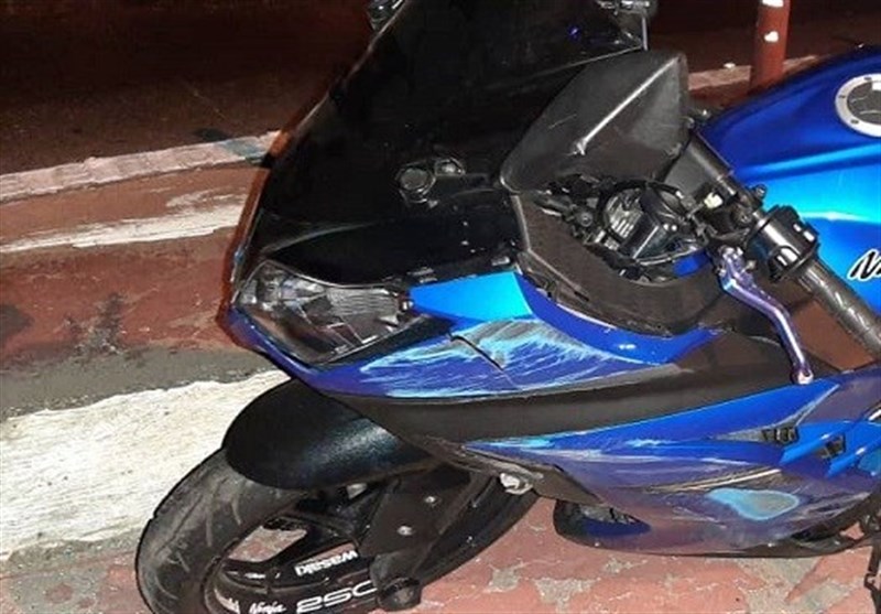 مرگ ترک‌نشین موتورسیکلت پس از 100متر کشیده‌شدن روی آسفالت + تصاویر