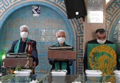 خادمان حرم رضوی در دهه کرامت از مدافعان سلامت استان بوشهر قدردانی کردند
