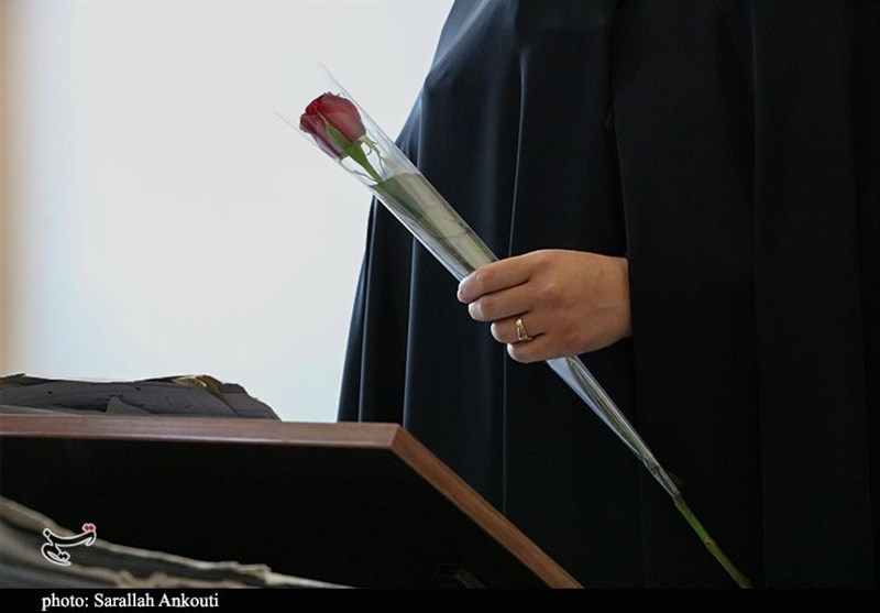 روایتی از چادری که در دل آتش نسوخت؛ پرچم حجاب بر دوش بانوی امدادگر دفاع مقدس