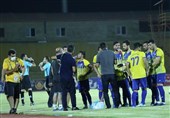 اعتصاب بازیکنان نفت مسجدسلیمان به روز دوم کشید/ شاگردان تارتار تست کرونا دادند