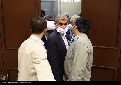  بازدید علی نیکزاد نایب رئیس مجلس شورای اسلامی از دانشگاه علم و صنعت