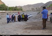 طنین صلوات خاصه امام رضا (ع) در روستای سیل‌زده جهر کرمان + تصاویر