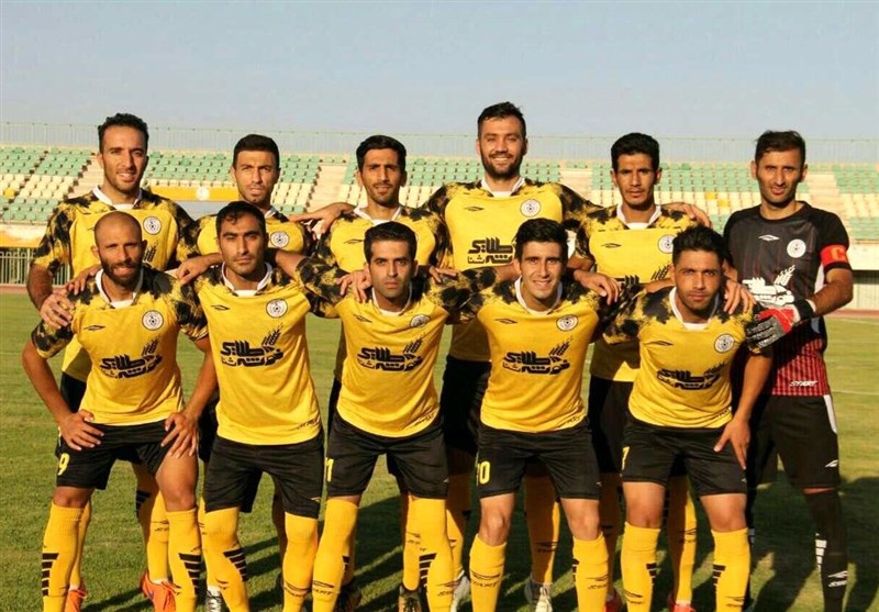 تیم «خوشه طلایی ساوه» در مقابل تیم «داماش گیلانیان» به برتری دست یافت