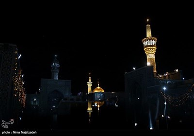 آذین بندی حرم مطهر رضوی در آستانه میلاد امام رضا(ع)