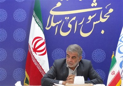 یزد| رئیس کمیسیون امور داخلی مجلس: دولت نسبت به واگذاری زمین به مردم برای ساخت مسکن اقدام کند