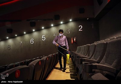  سینماهای تهران با رعایت پروتکل بهداشتی فعال‌اند/ فقط تصمیم استانداری رسمیت دارد 