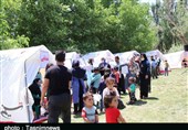 10 تیم پزشکی به منطقه عشایری «دره تخت» ازنا اعزام شدند+ تصاویر