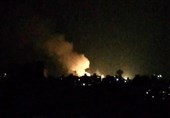 حمله هوایی رژیم صهیونیستی به دمشق/ پدافند ارتش سوریه این حمله را دفع کرد