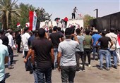 Iraqis Decry Saudi Daily’s Offensive Cartoon of Senior Cleric (+Video)