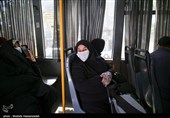 مشارکت شهروندان مشهدی در پویش &quot;من ماسک می‌زنم&quot;؛ ناظران سلامت در پایانه‌های اتوبوسرانی مستقر شدند